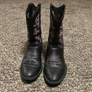 Girl cowboy boots size 13